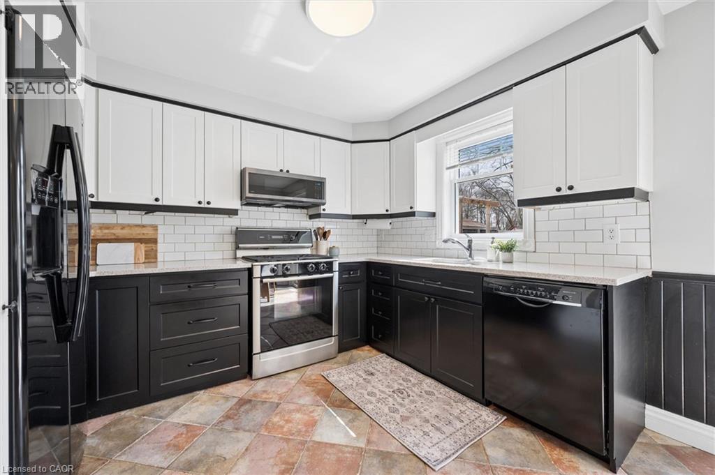 635 Lawrence Street, Cambridge, Ontario  N3H 2M8 - Photo 13 - 40814863