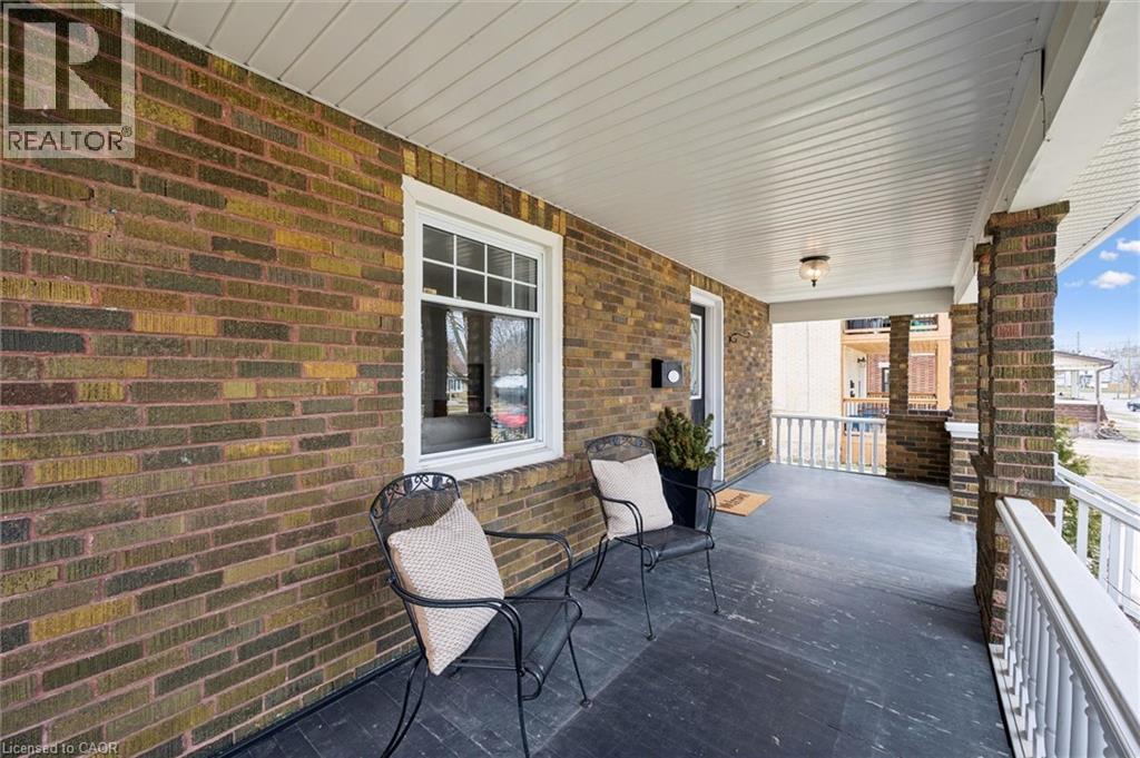 635 Lawrence Street, Cambridge, Ontario  N3H 2M8 - Photo 4 - 40814863