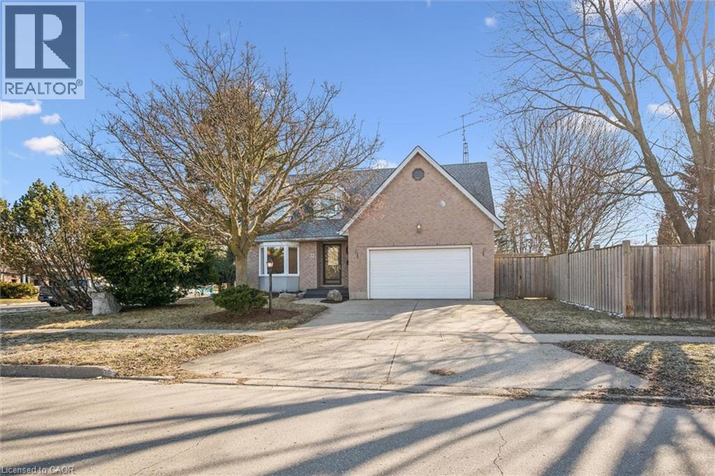 37 Enfield Drive, Cambridge, Ontario  N1P 1A5 - Photo 1 - 40814816