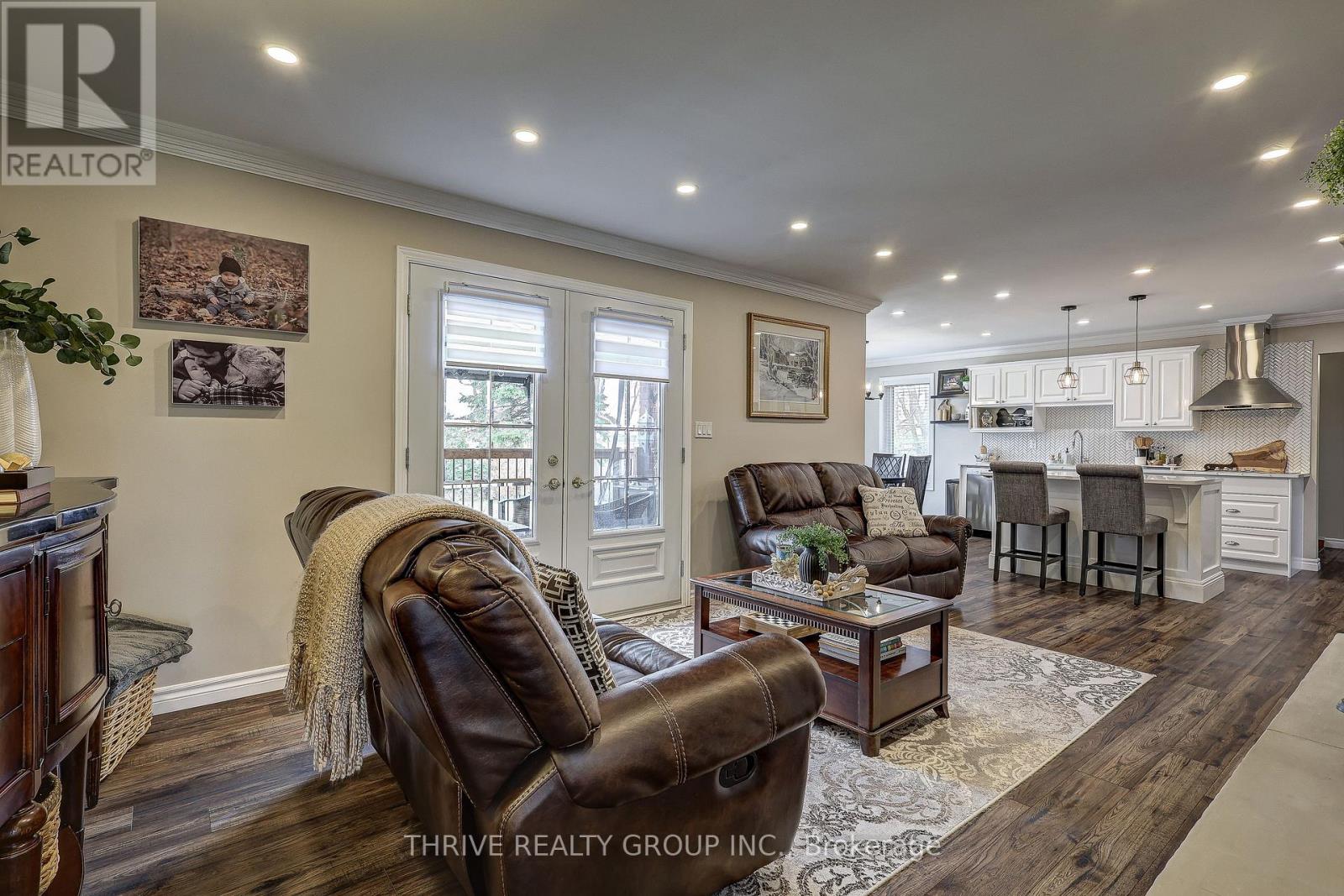 25034 Melbourne Road, Strathroy-Caradoc, Ontario  N7G 3H5 - Photo 16 - X12933788