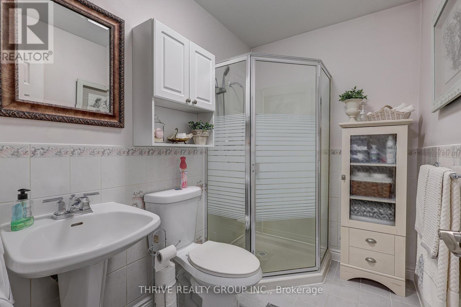 25034 Melbourne Road, Strathroy-Caradoc, Ontario  N7G 3H5 - Photo 26 - X12933788