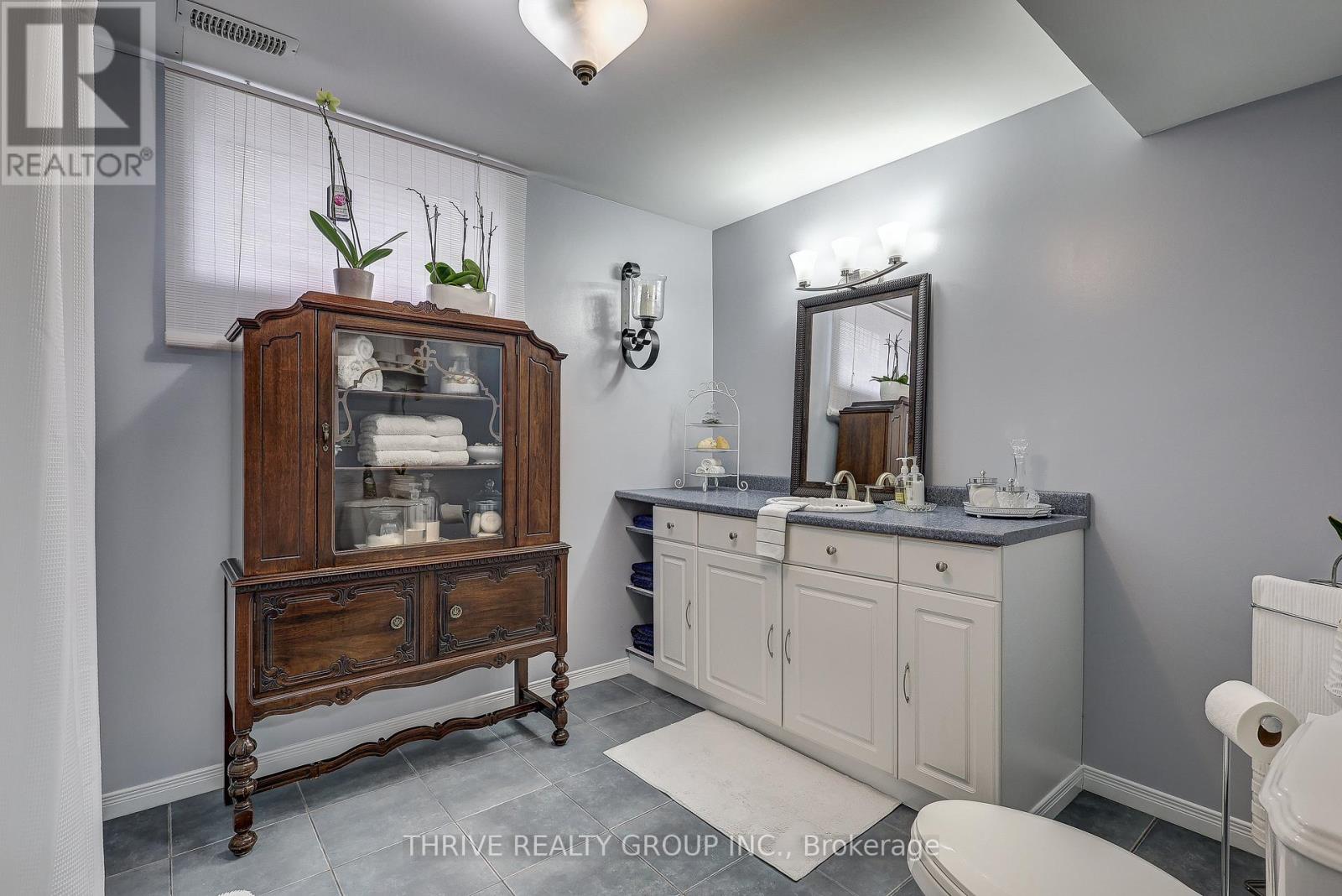 25034 Melbourne Road, Strathroy-Caradoc, Ontario  N7G 3H5 - Photo 29 - X12933788