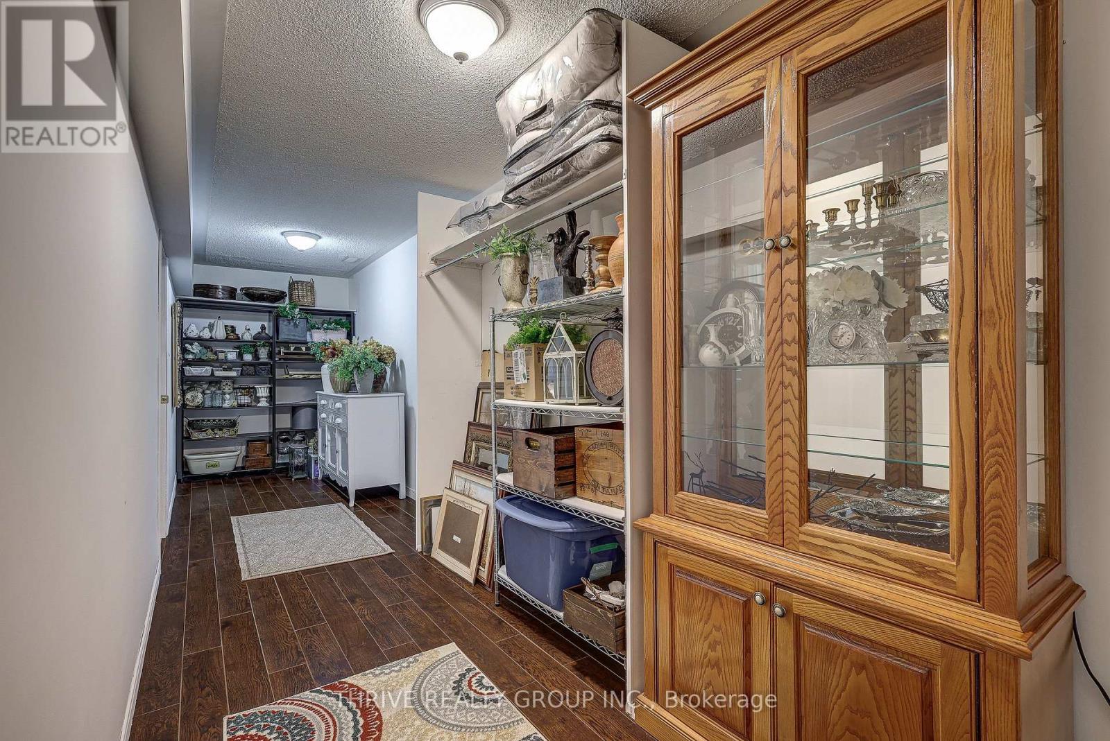 25034 Melbourne Road, Strathroy-Caradoc, Ontario  N7G 3H5 - Photo 36 - X12933788