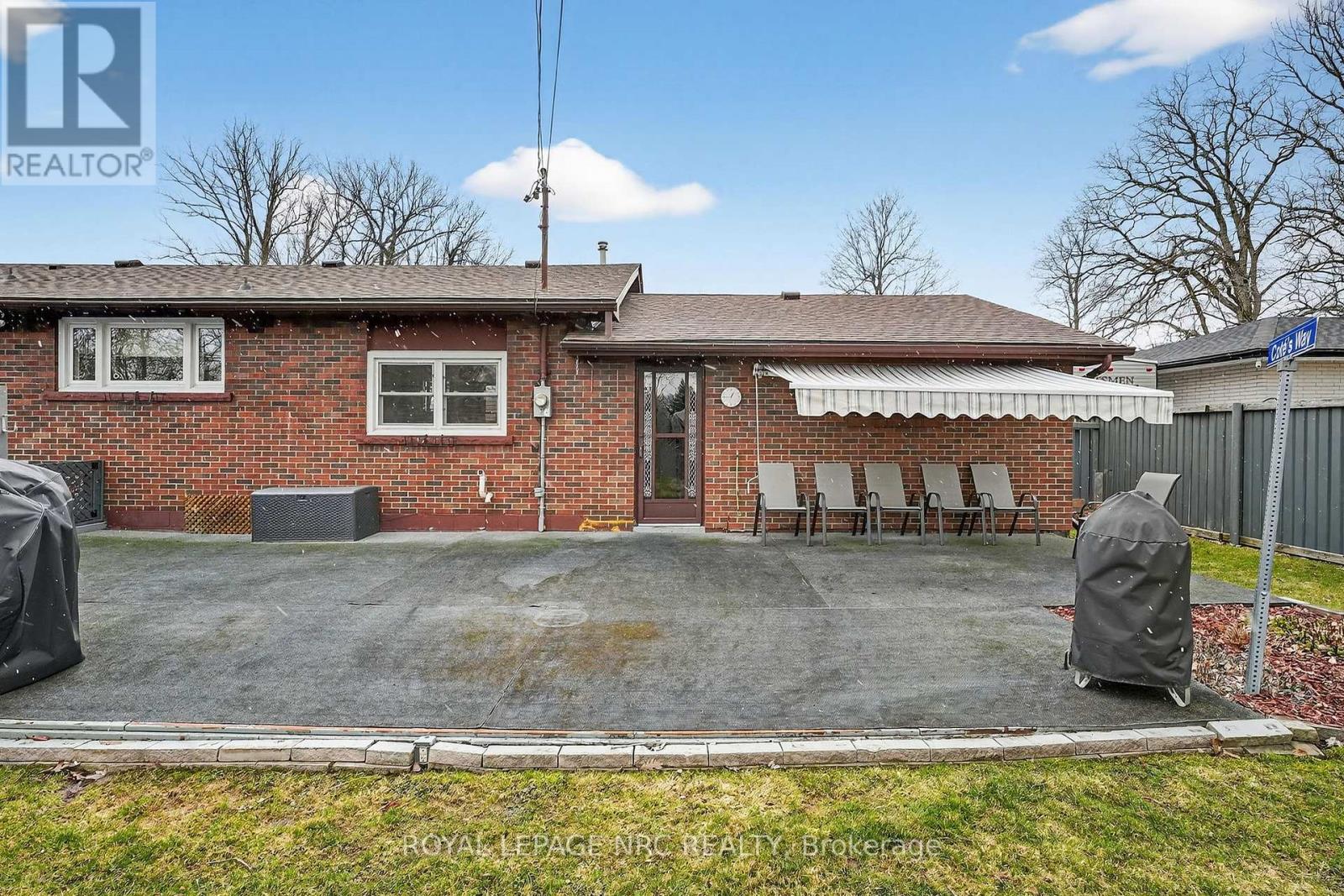 700 Lakeside Road, Fort Erie, Ontario  L2A 4Y5 - Photo 28 - X12920530