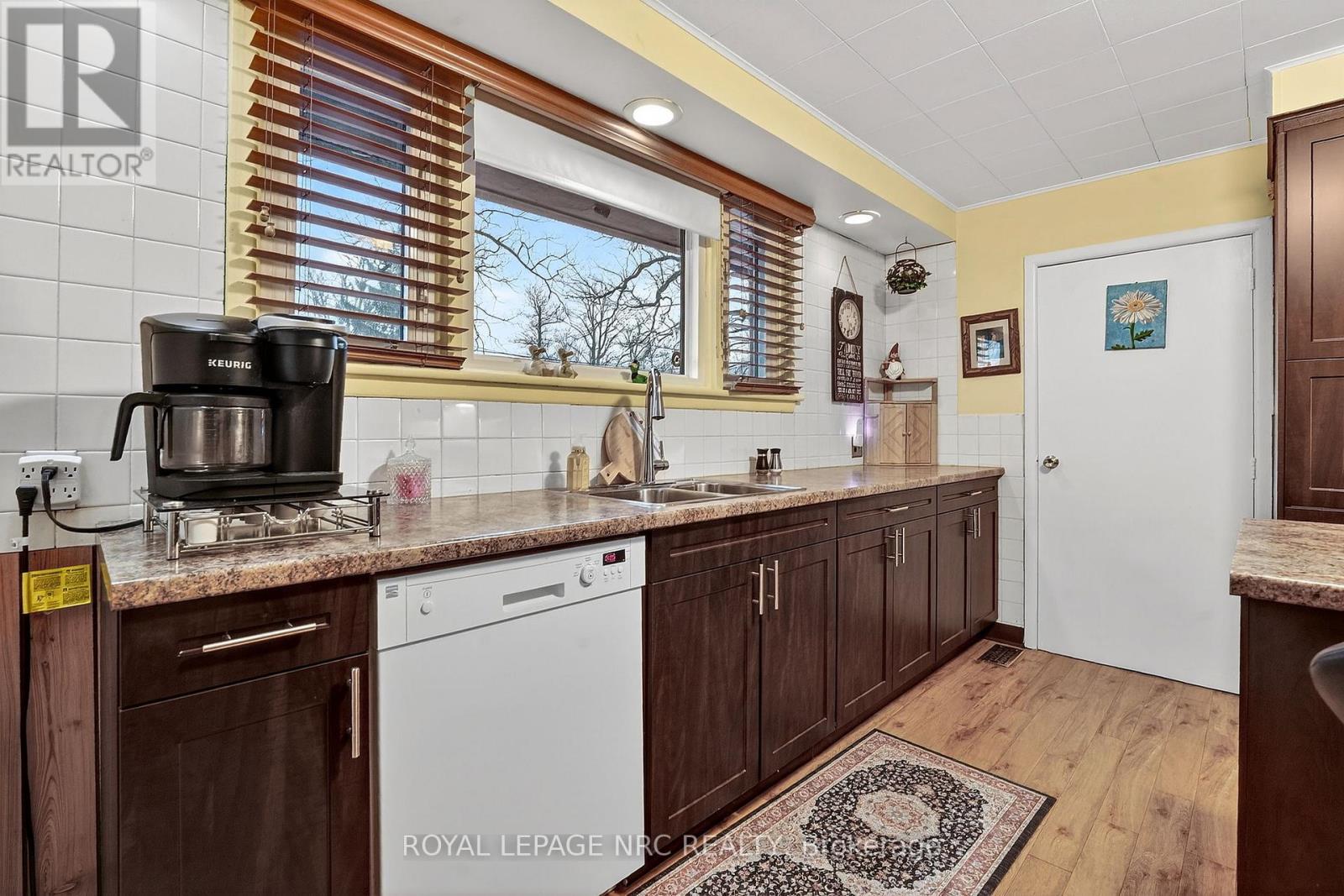 700 Lakeside Road, Fort Erie, Ontario  L2A 4Y5 - Photo 10 - X12920530