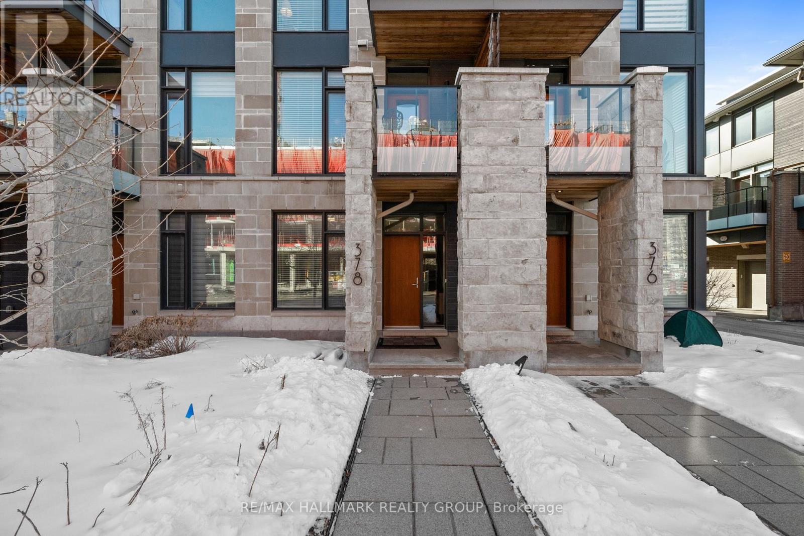 378 DeschÂtelets Avenue, Ottawa, Ontario  K1S 5H3 - Photo 3 - X12933810