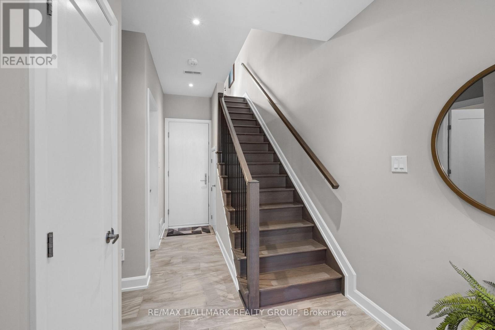 378 DeschÂtelets Avenue, Ottawa, Ontario  K1S 5H3 - Photo 7 - X12933810