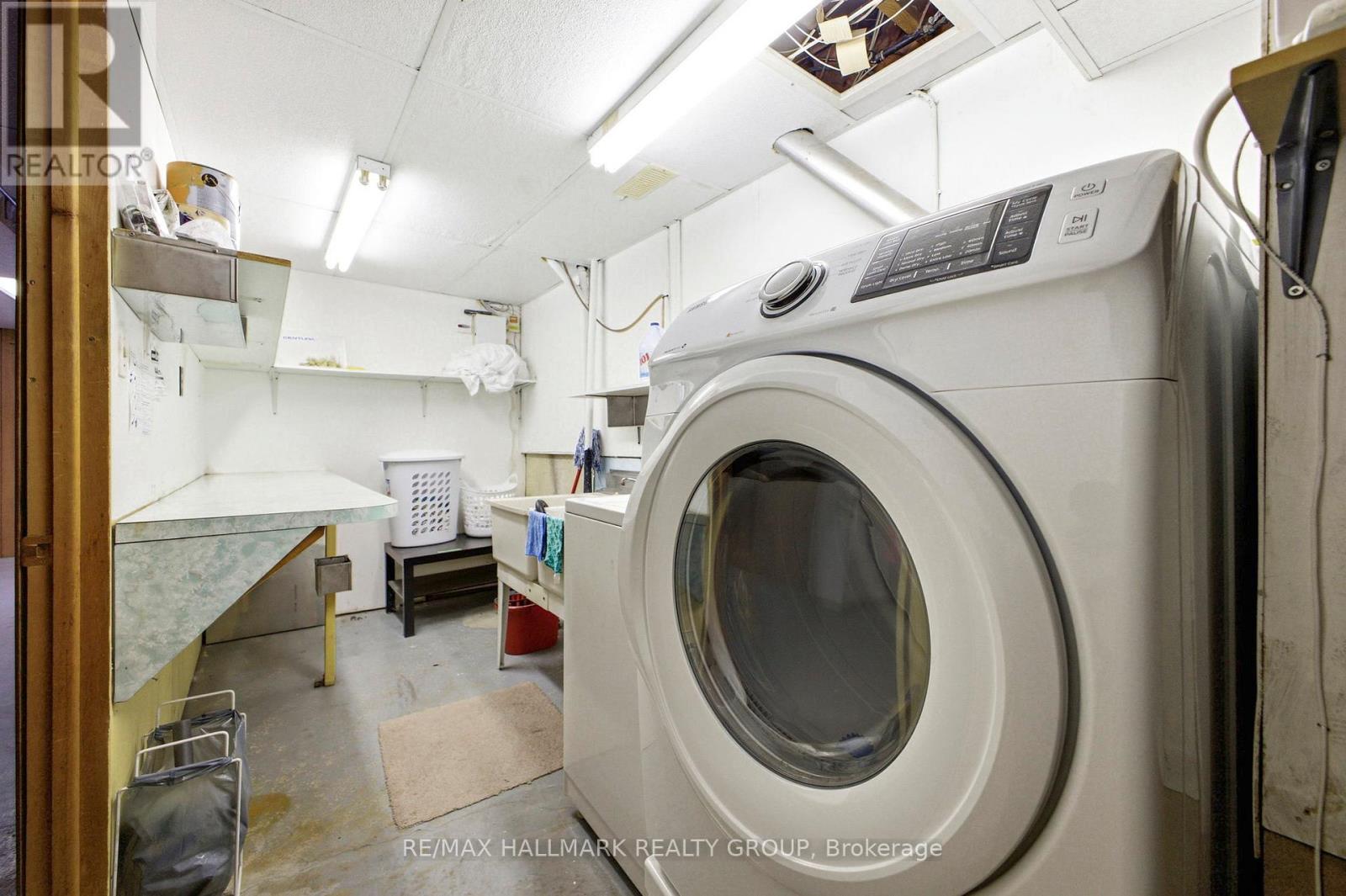 59 Ashgrove Crescent, Ottawa, Ontario  K2G 0S8 - Photo 27 - X12933830