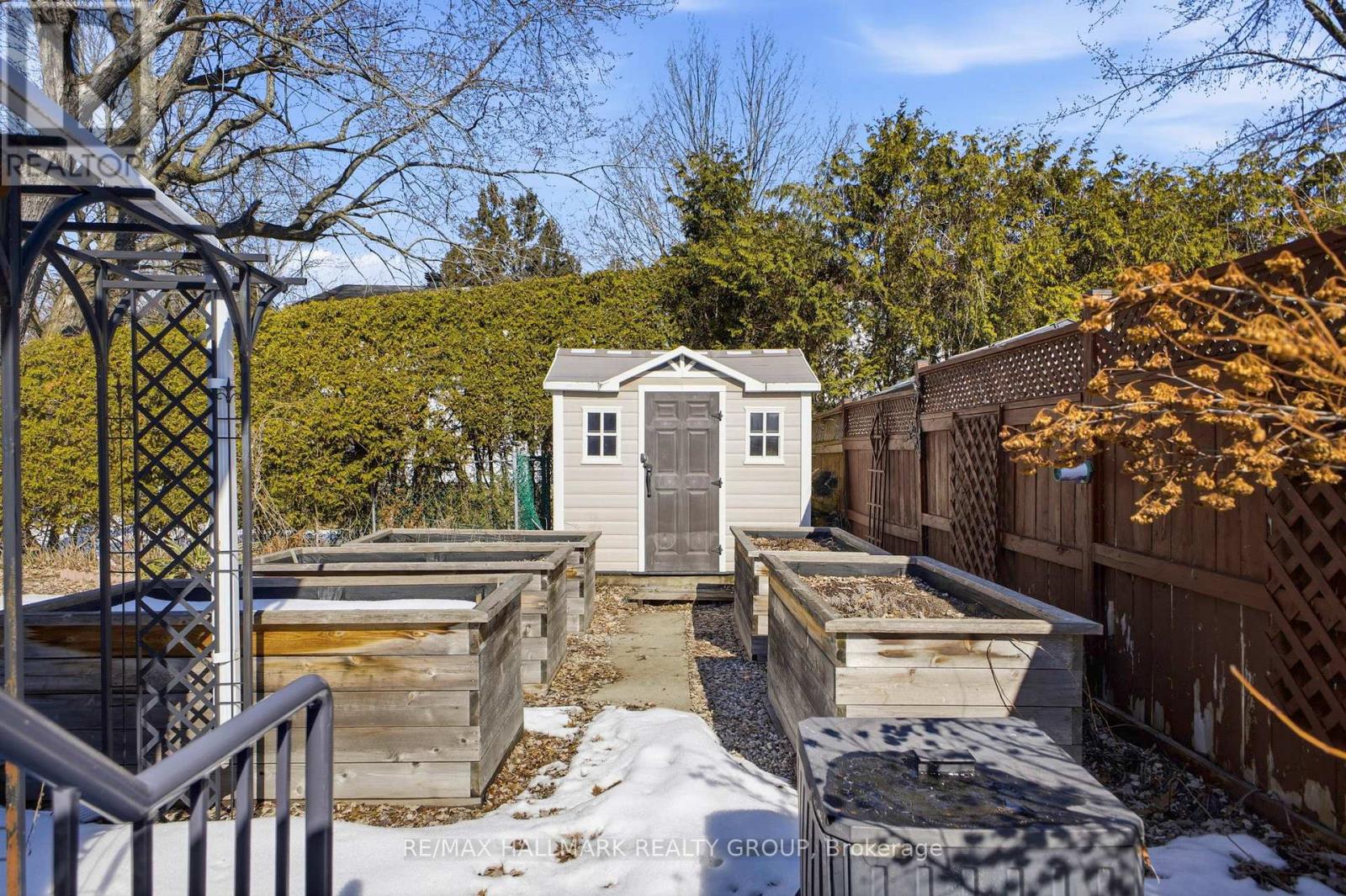 59 Ashgrove Crescent, Ottawa, Ontario  K2G 0S8 - Photo 35 - X12933830