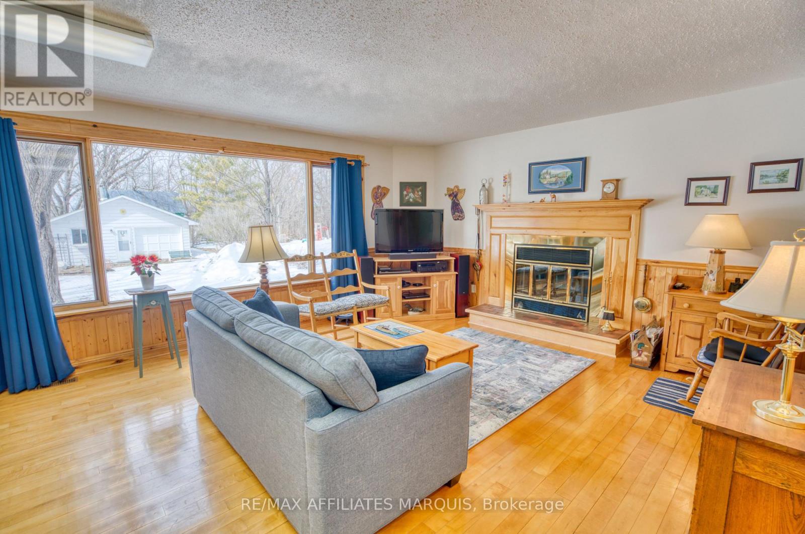 34 Church Street, Westport, Ontario  K0G 1X0 - Photo 4 - X12933850