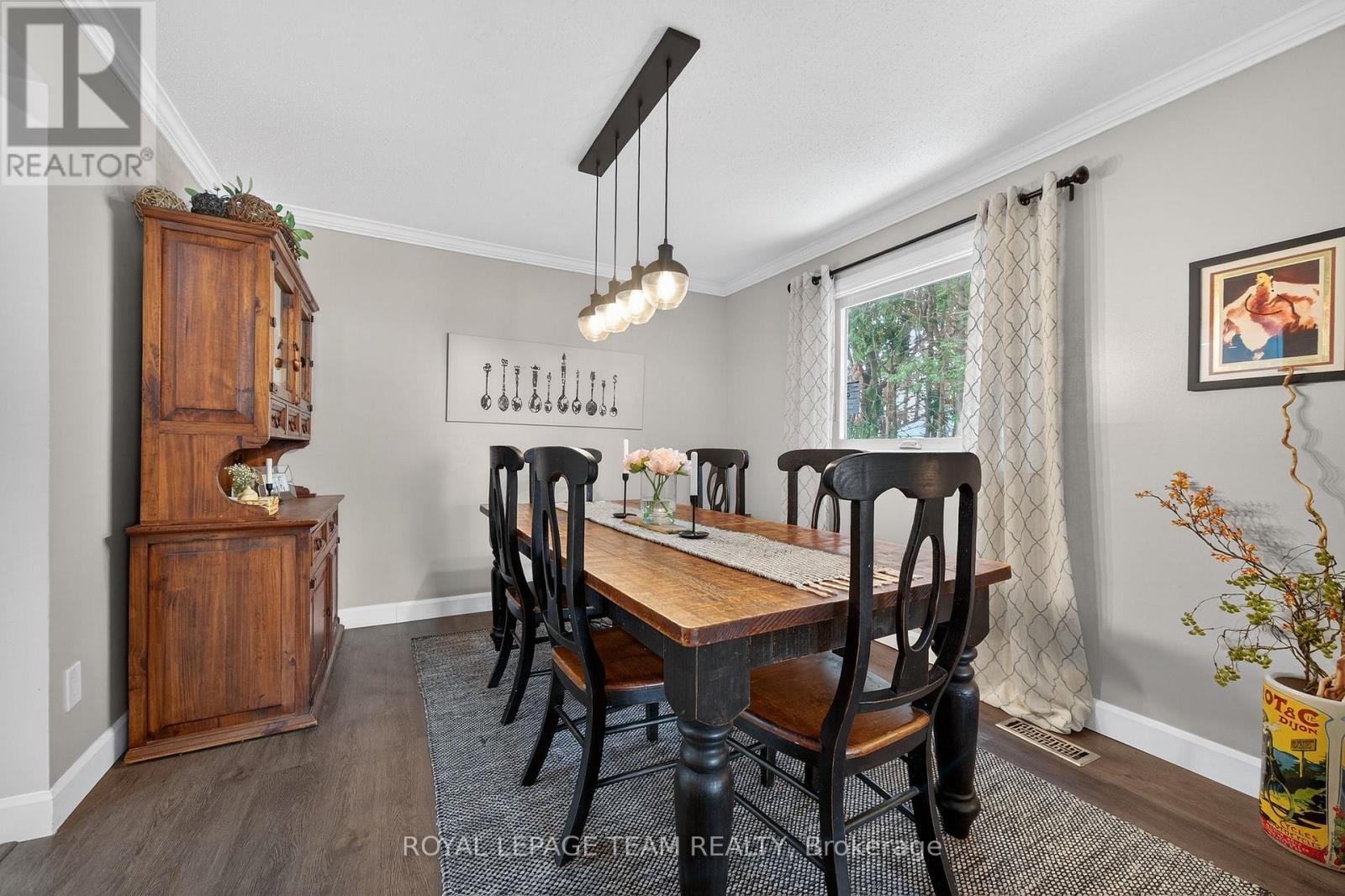 141 Acklam Terrace, Ottawa, Ontario  K2K 2J4 - Photo 10 - X12933862