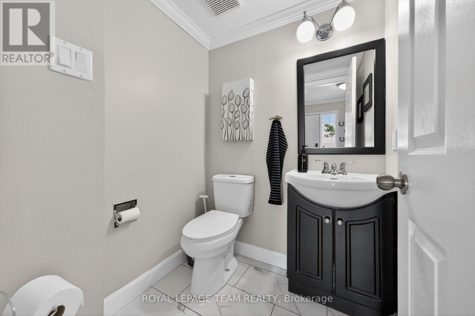 141 Acklam Terrace, Ottawa, Ontario  K2K 2J4 - Photo 20 - X12933862