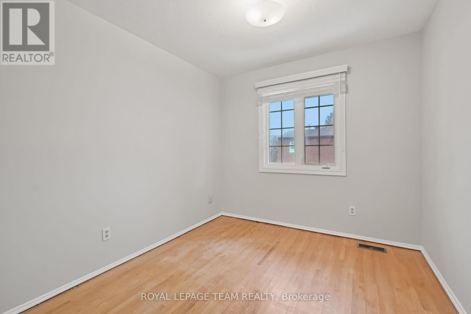 87 - 386 Kintyre Private, Ottawa, Ontario  K2C 3M6 - Photo 20 - X12933864