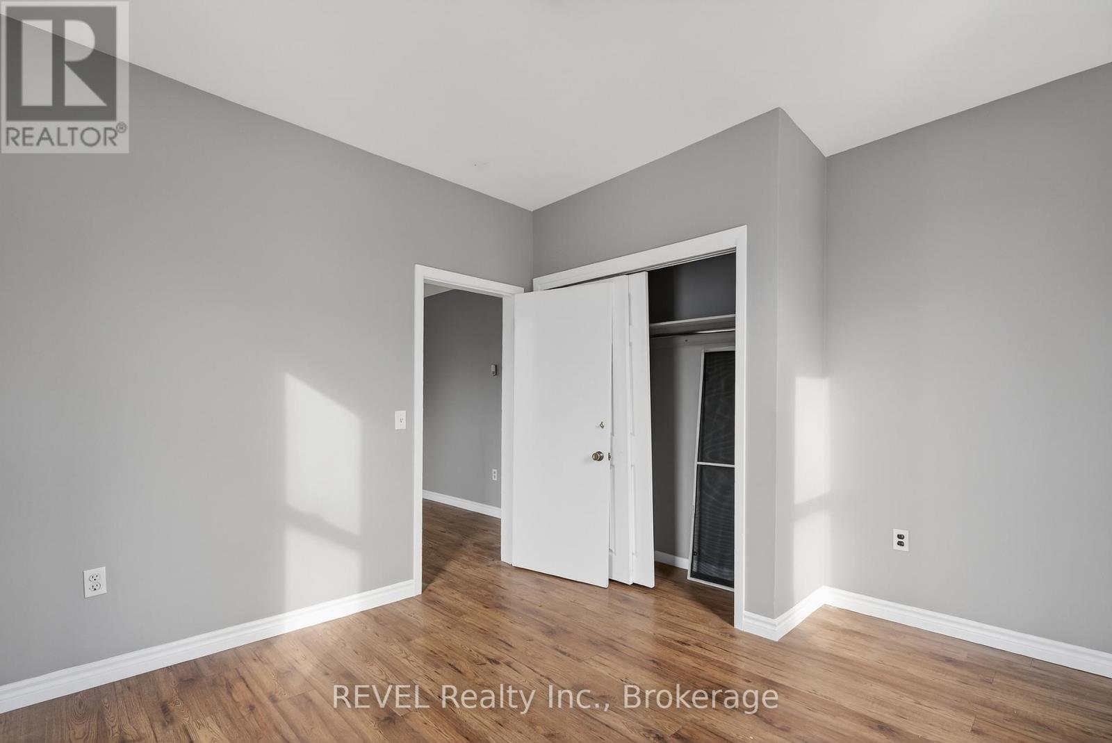 229 Main Street W, Port Colborne, Ontario  L3K 3V7 - Photo 17 - X12933800