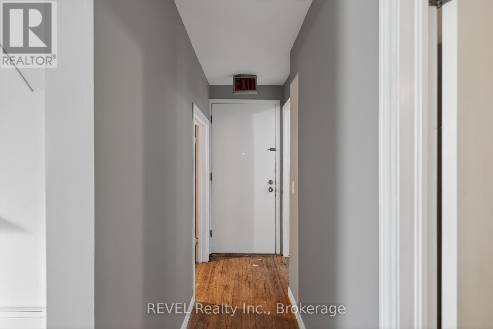 229 Main Street W, Port Colborne, Ontario  L3K 3V7 - Photo 3 - X12933800