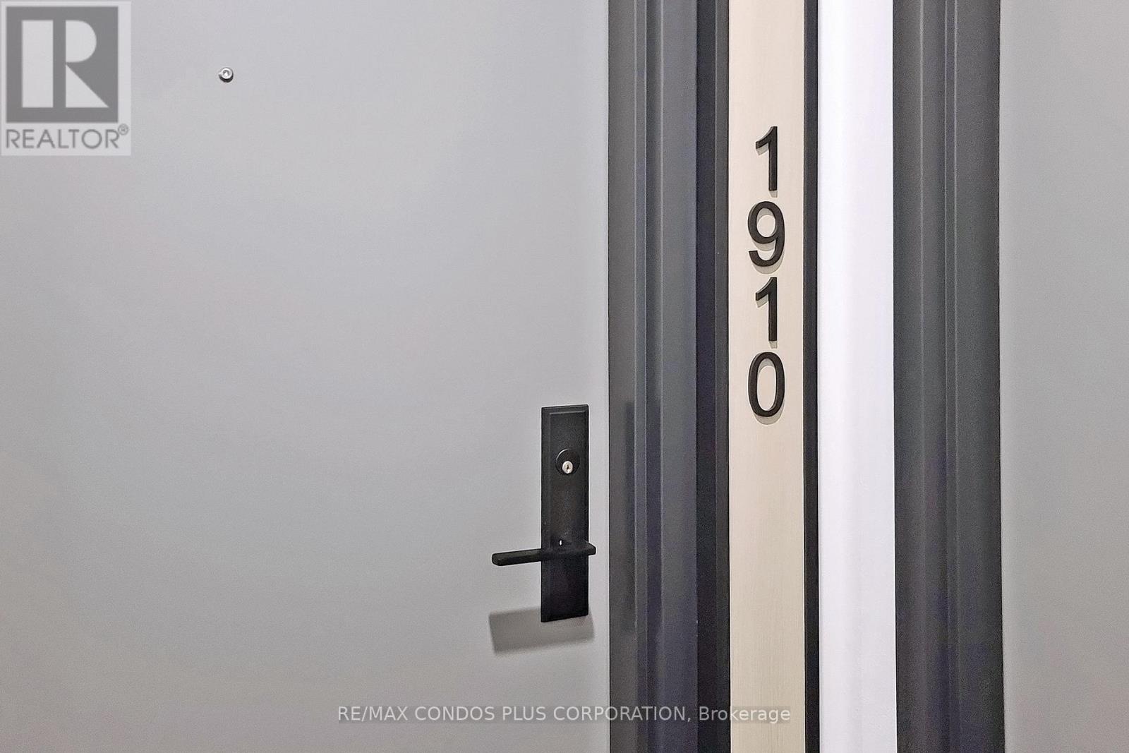 1910 - 135 East Liberty Street, Toronto (Niagara), Ontario  M6K 0G7 - Photo 6 - C12933826