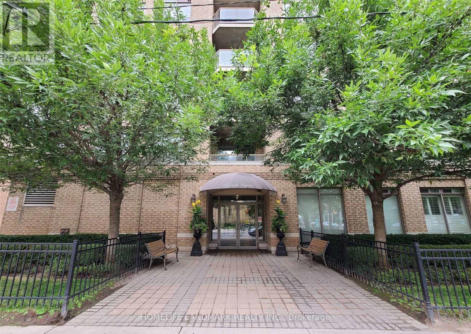 #206 - 140 Bathurst Street, Toronto, Ontario  M5V 3N8 - Photo 3 - C12933842