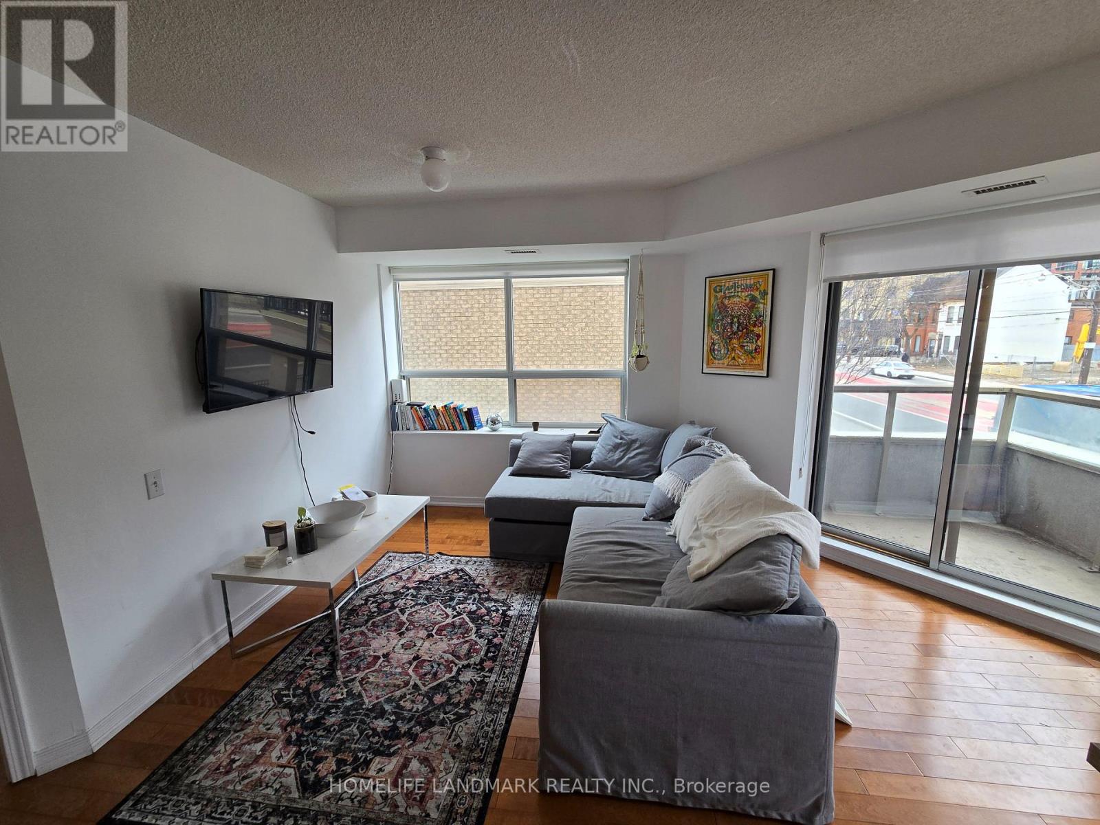 #206 - 140 Bathurst Street, Toronto, Ontario  M5V 3N8 - Photo 7 - C12933842