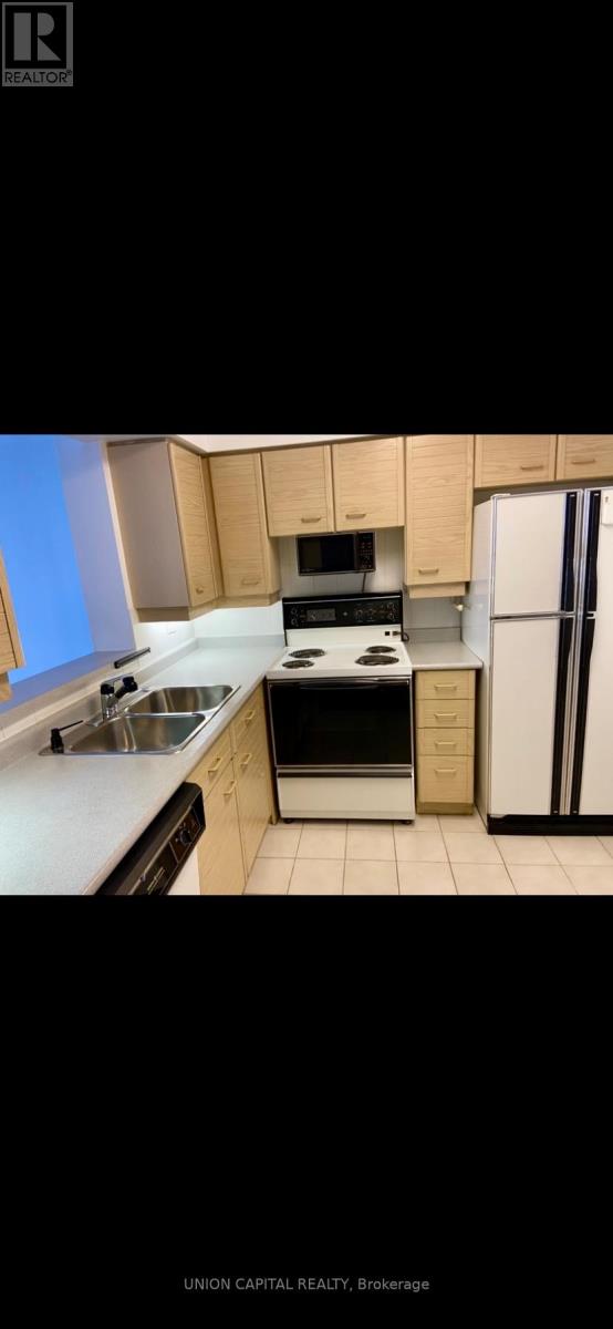 1116 - 30 Greenfield Avenue, Toronto, Ontario  M2N 6N3 - Photo 11 - C12933858