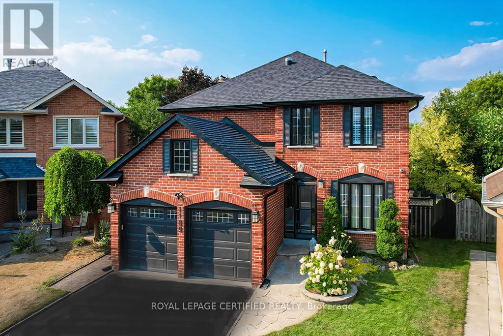 1109 Petunia Place, Pickering, Ontario  L1V 4N5 - Photo 2 - E12933780