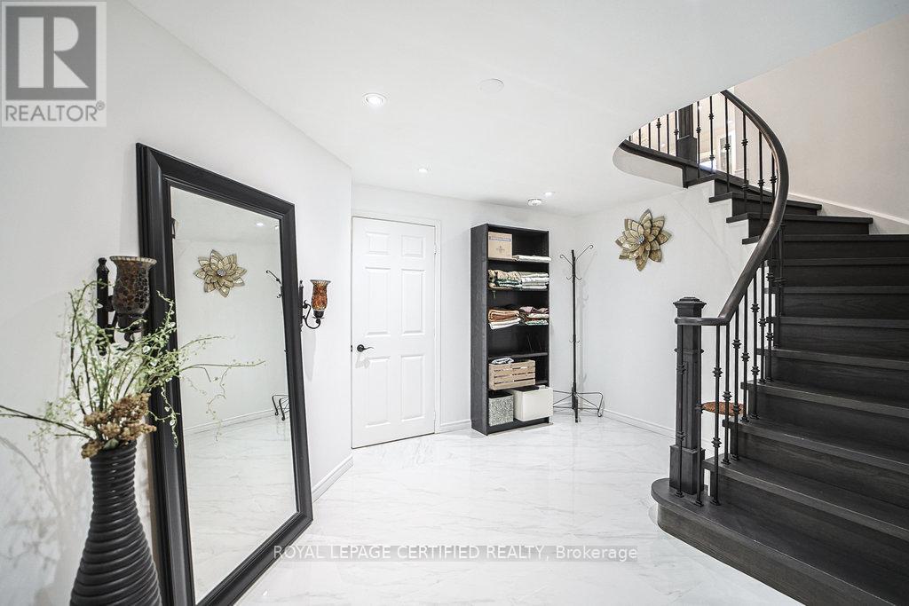 1109 Petunia Place, Pickering, Ontario  L1V 4N5 - Photo 33 - E12933780