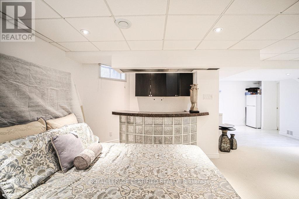 1109 Petunia Place, Pickering, Ontario  L1V 4N5 - Photo 39 - E12933780