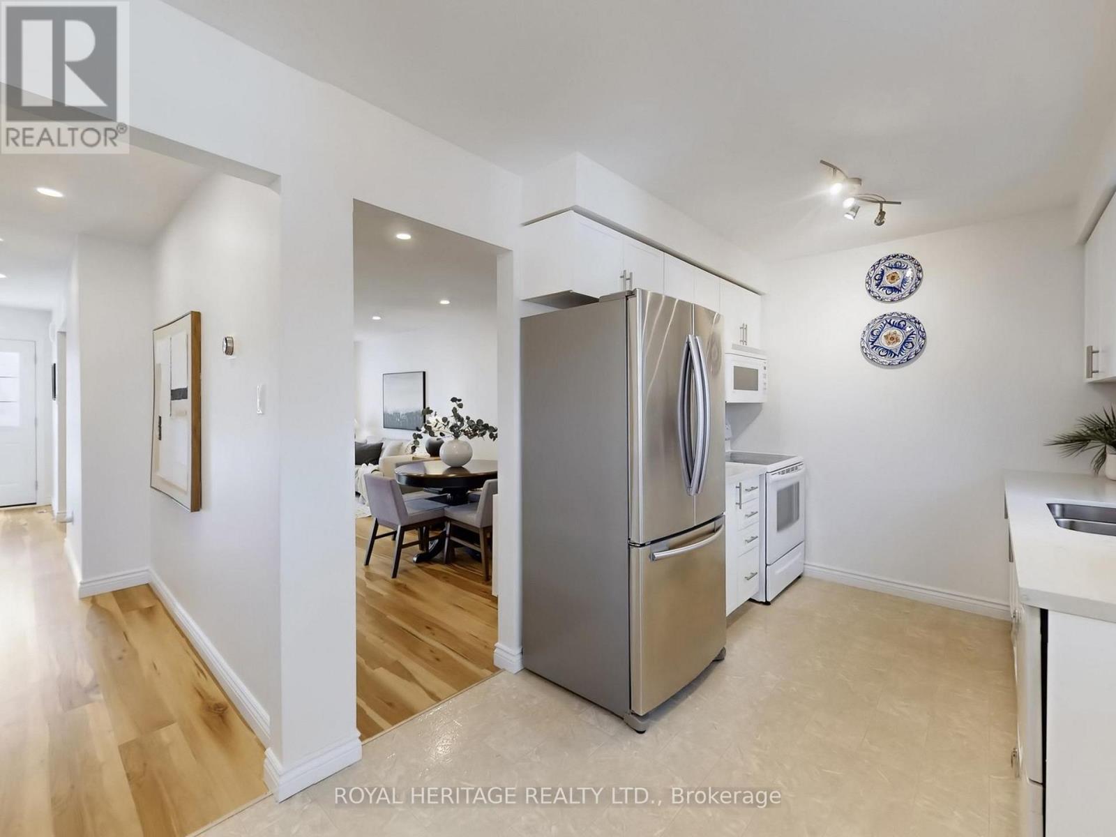 39 - 10 Bassett Boulevard, Whitby, Ontario  L1N 9C4 - Photo 12 - E12933794