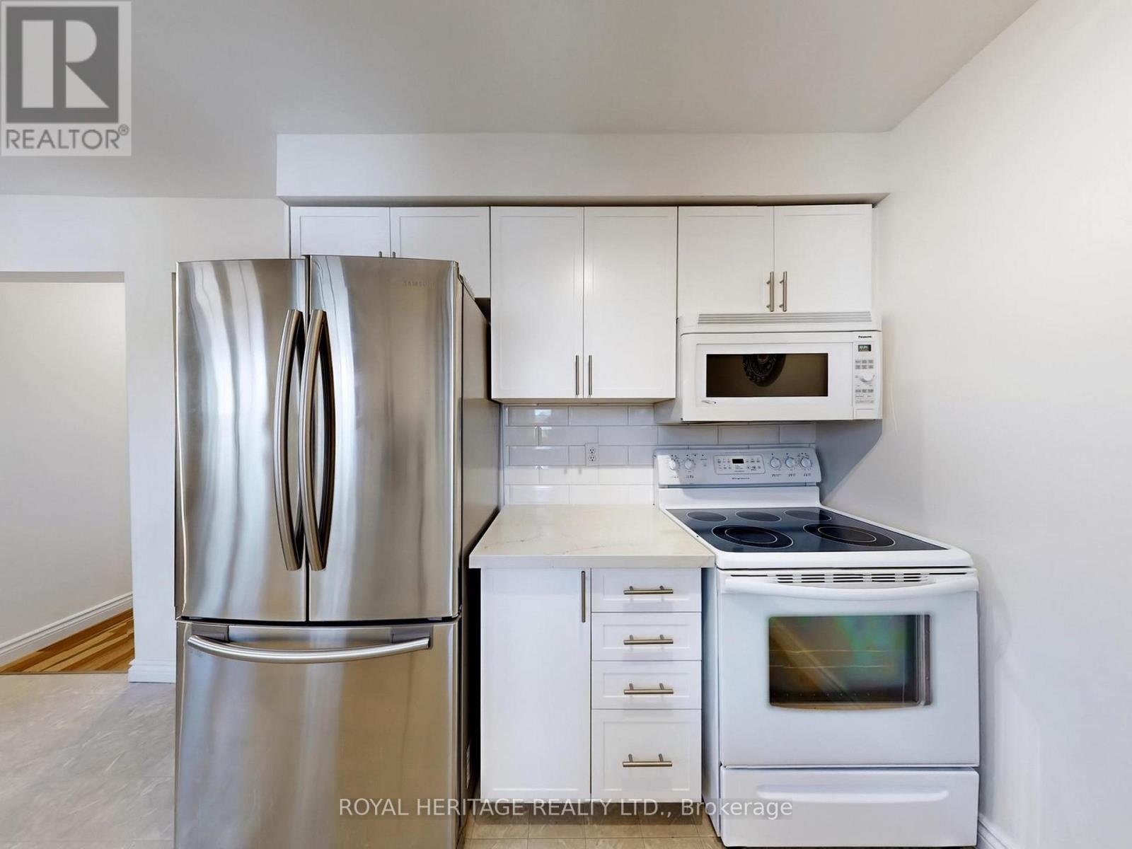 39 - 10 Bassett Boulevard, Whitby, Ontario  L1N 9C4 - Photo 13 - E12933794