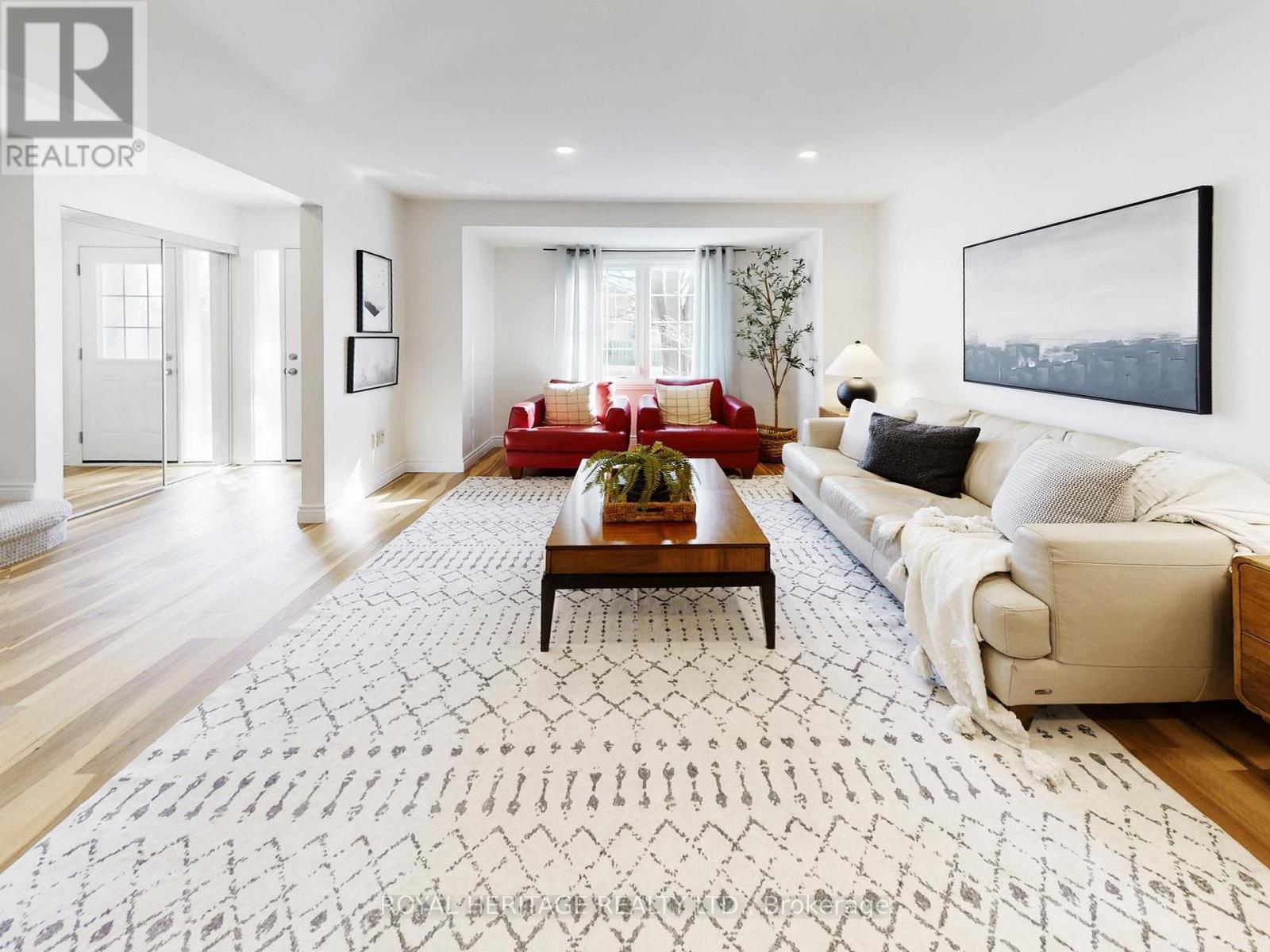 39 - 10 Bassett Boulevard, Whitby, Ontario  L1N 9C4 - Photo 3 - E12933794