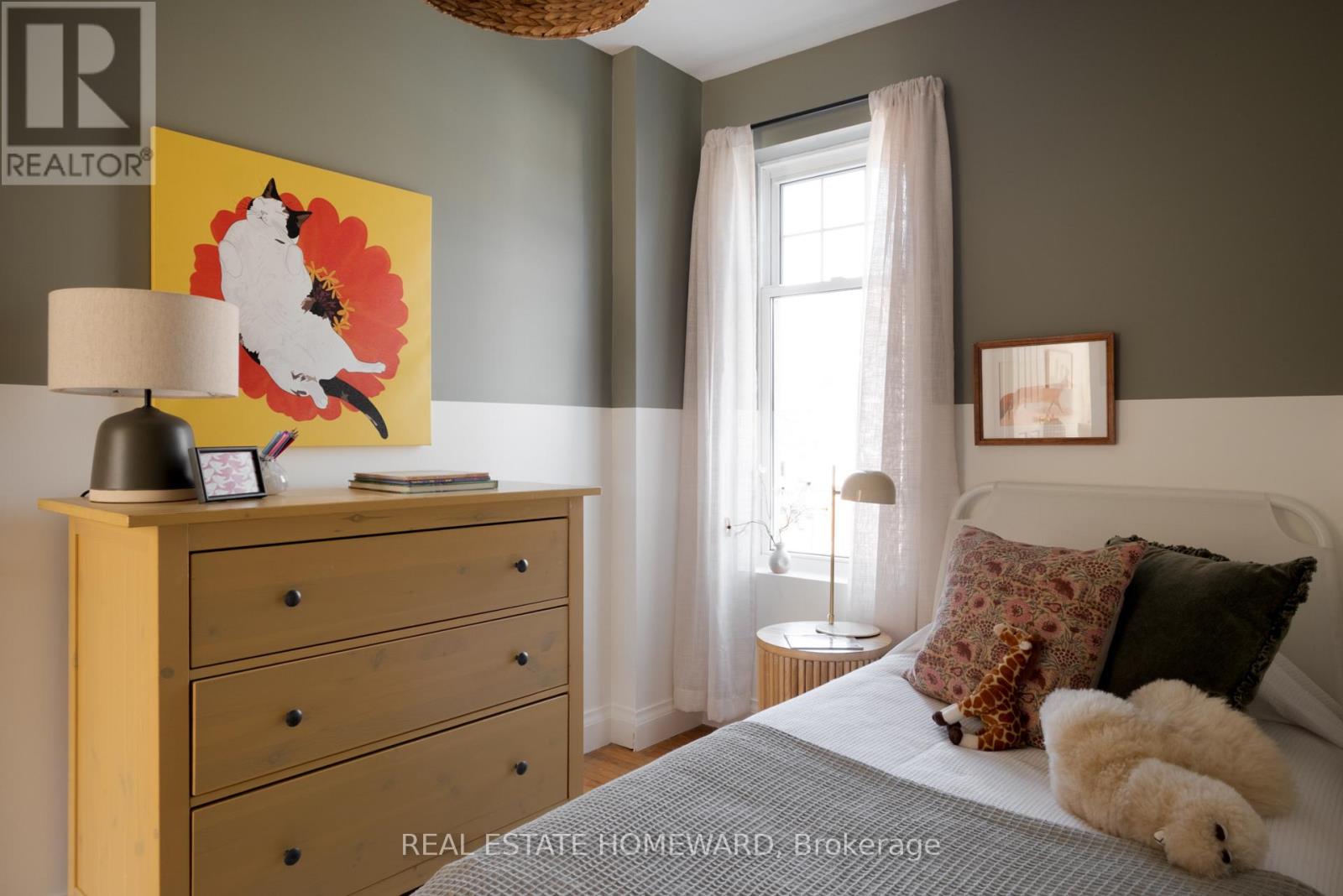 52 Balfour Avenue, Toronto, Ontario  M4C 1T6 - Photo 21 - E12933856