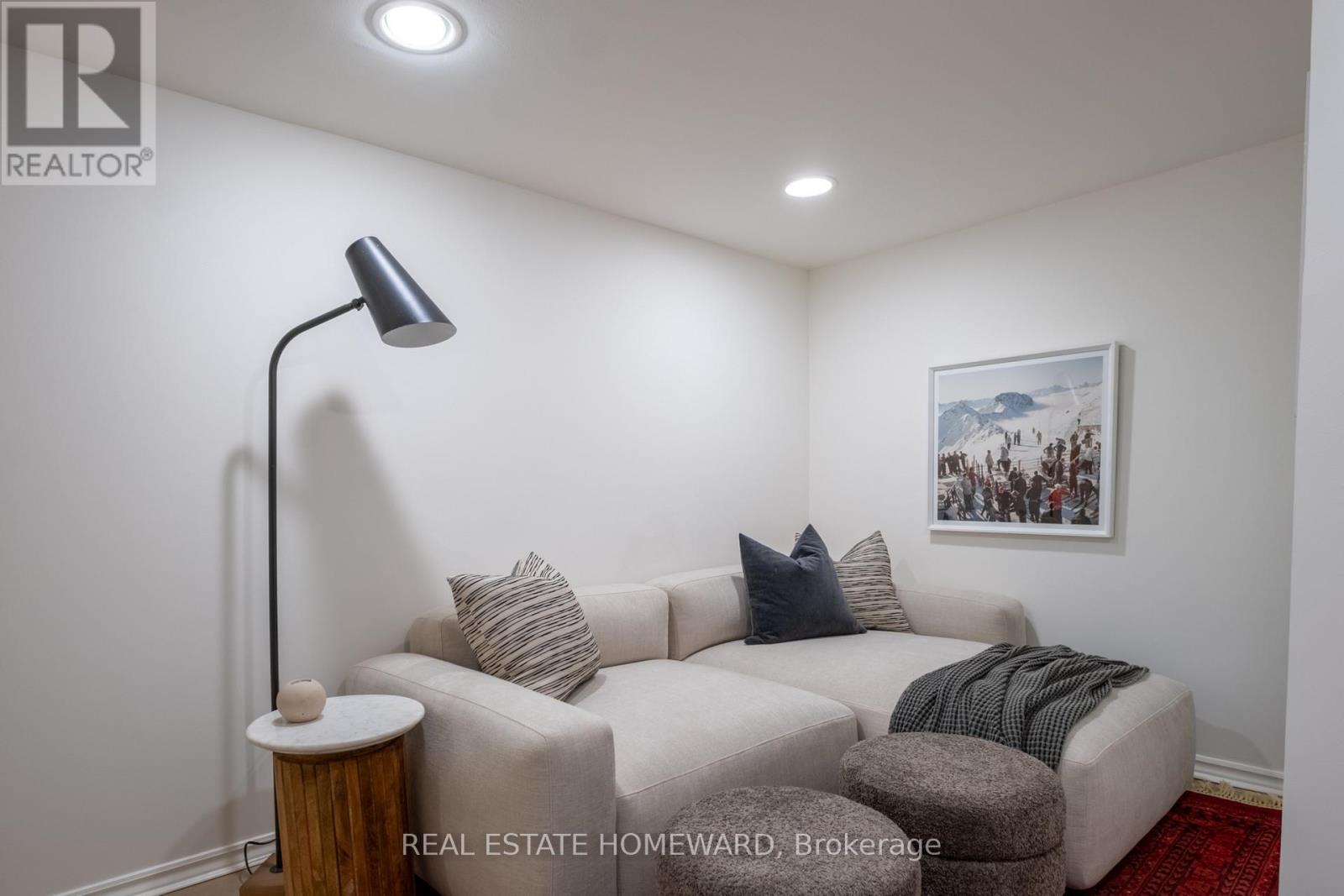 52 Balfour Avenue, Toronto, Ontario  M4C 1T6 - Photo 29 - E12933856