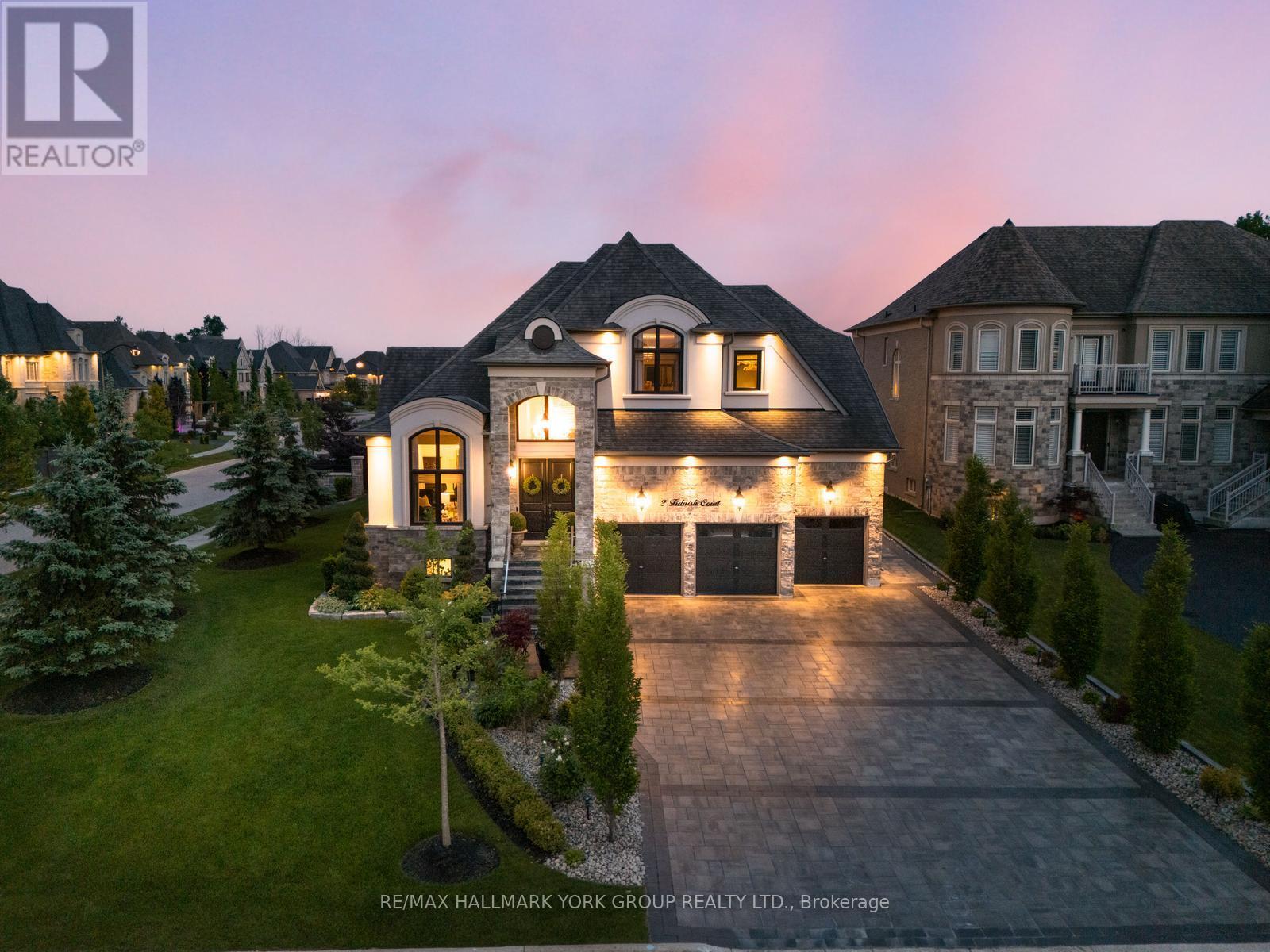 2 Tidnish Court, King, Ontario  L7B 0A1 - Photo 2 - N12933784