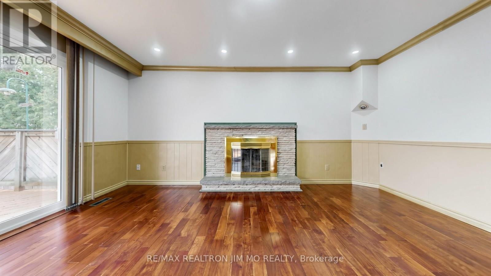 Main & Upper Floor - 29 Liebeck Crescent, Markham, Ontario  L3R 1Y4 - Photo 14 - N12933790