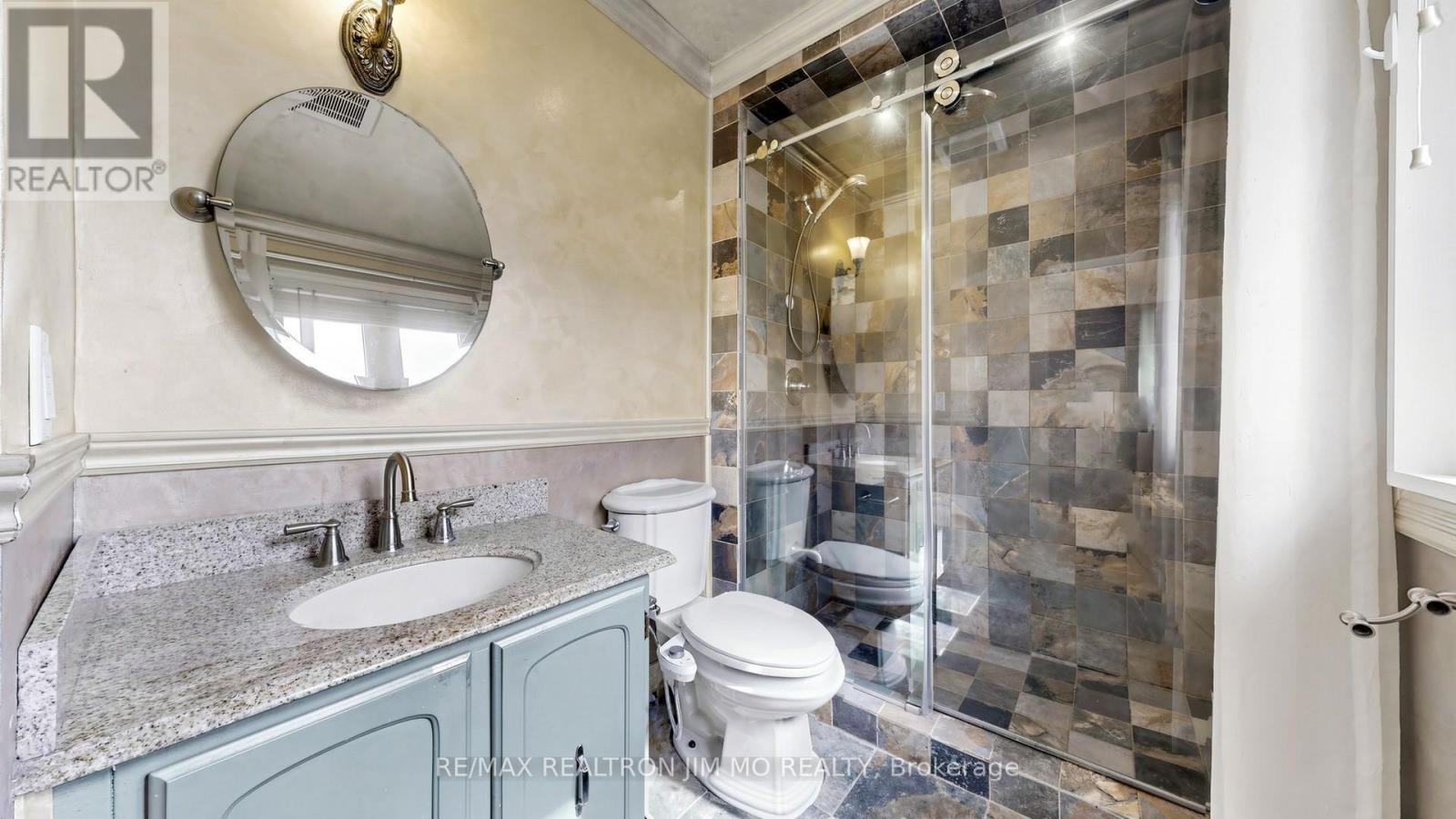 Main & Upper Floor - 29 Liebeck Crescent, Markham, Ontario  L3R 1Y4 - Photo 31 - N12933790