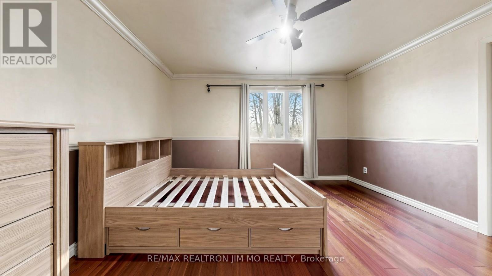 Main & Upper Floor - 29 Liebeck Crescent, Markham, Ontario  L3R 1Y4 - Photo 37 - N12933790