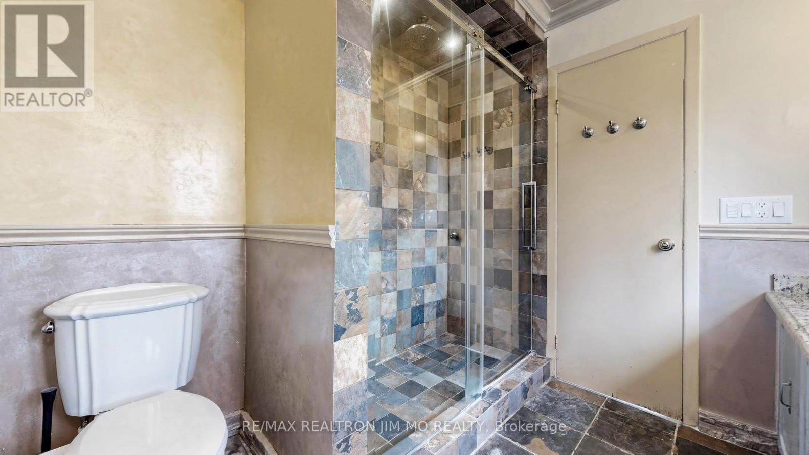 Main & Upper Floor - 29 Liebeck Crescent, Markham, Ontario  L3R 1Y4 - Photo 41 - N12933790