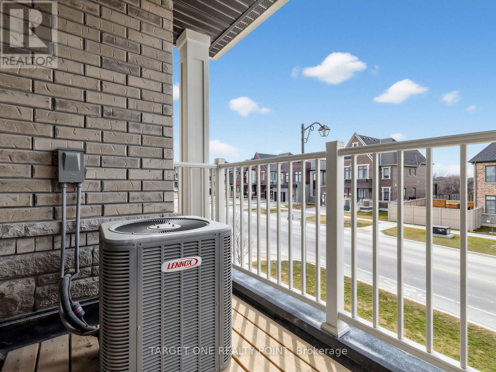 2 William Shearn Crescent, Markham, Ontario  L6C 3J3 - Photo 22 - N12933796