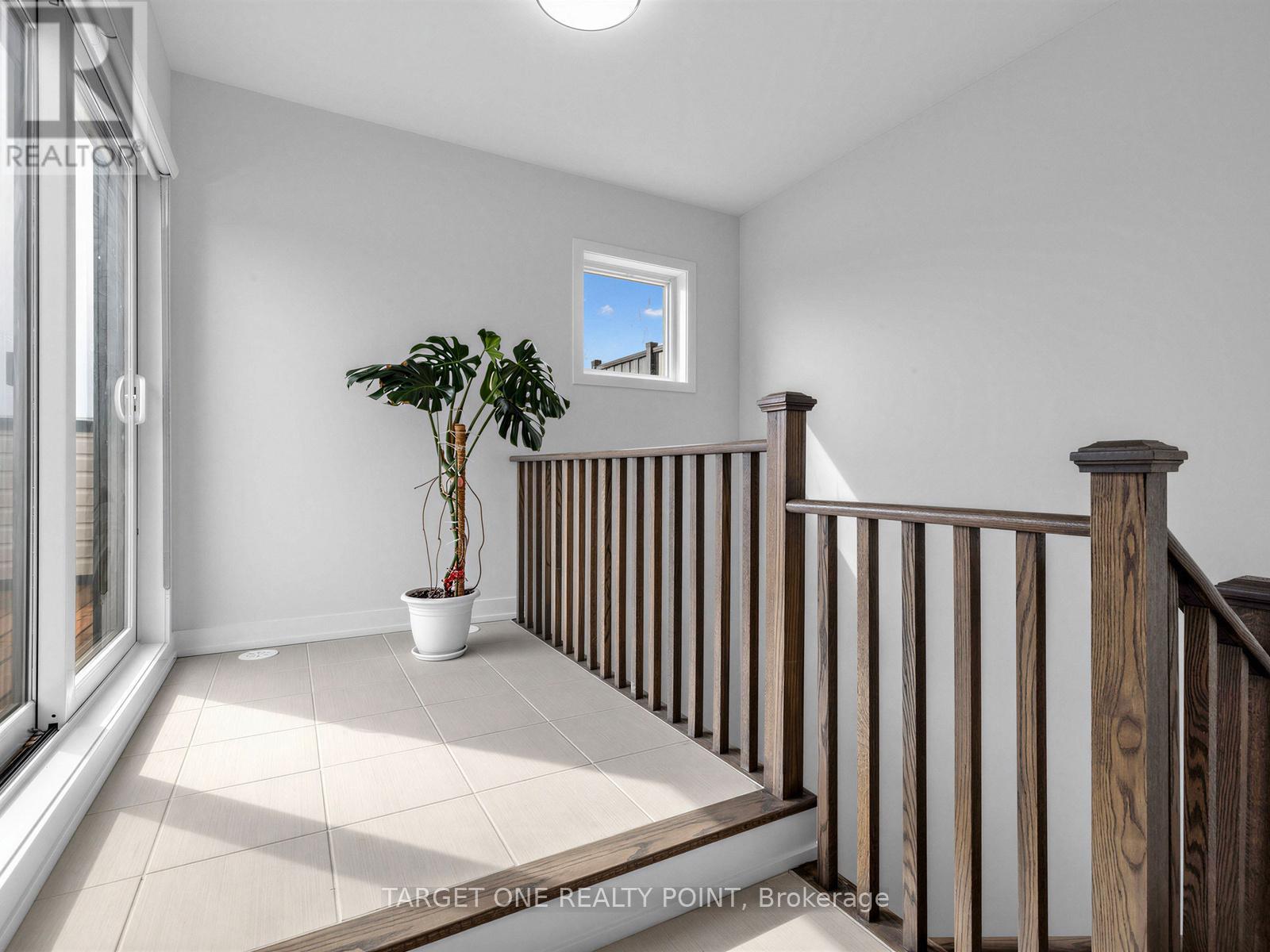 2 William Shearn Crescent, Markham, Ontario  L6C 3J3 - Photo 23 - N12933796