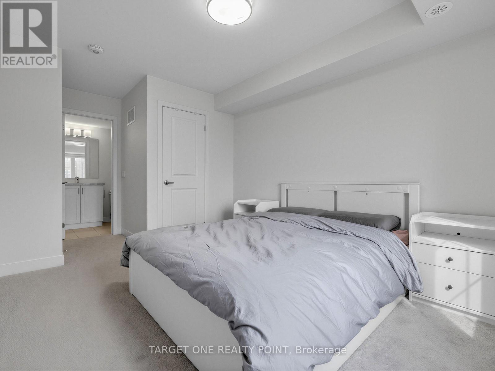 2 William Shearn Crescent, Markham, Ontario  L6C 3J3 - Photo 28 - N12933796