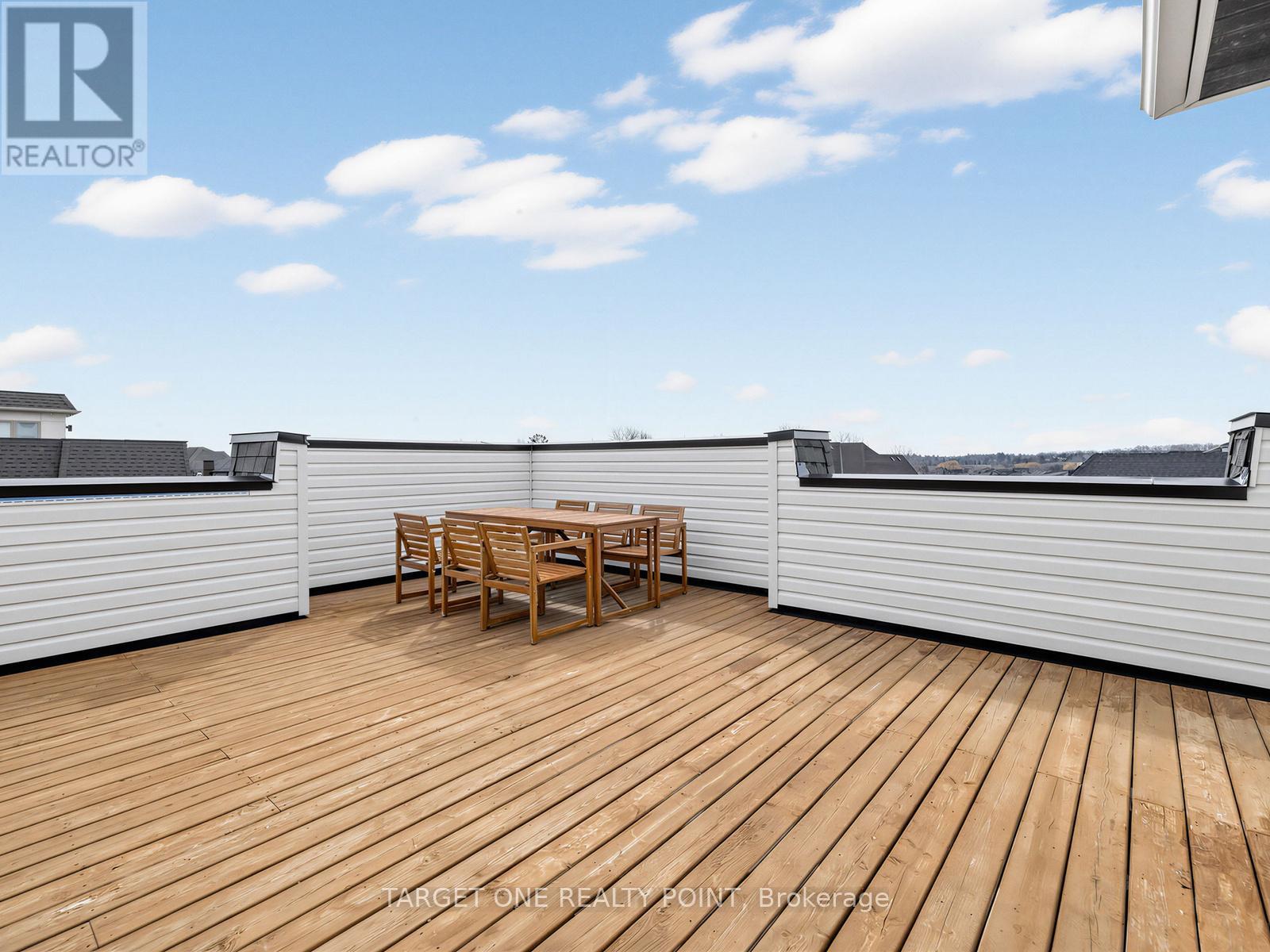 2 William Shearn Crescent, Markham, Ontario  L6C 3J3 - Photo 33 - N12933796