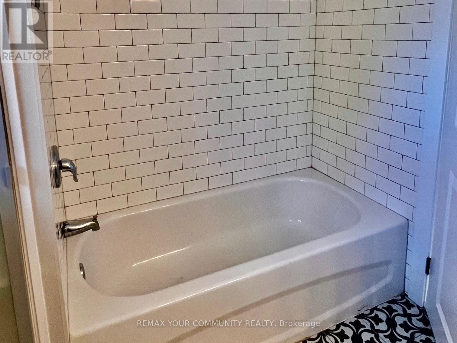 11 Concession 14 Road, Brock, Ontario  L0E 1E0 - Photo 17 - N12933816