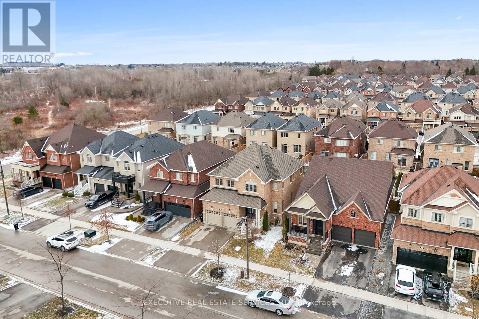 112 Turner Drive, New Tecumseth, Ontario  L0G 1W0 - Photo 2 - N12933838