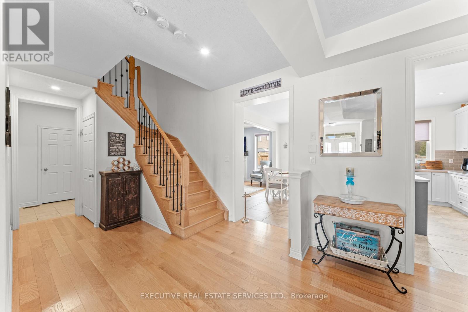 112 Turner Drive, New Tecumseth (Tottenham), Ontario  L0G 1W0 - Photo 8 - N12933838