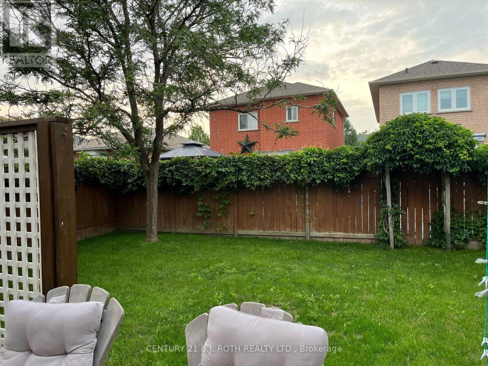 136 Loon Avenue, Barrie (Painswick South), Ontario  L4N 8X2 - Photo 42 - S12933828