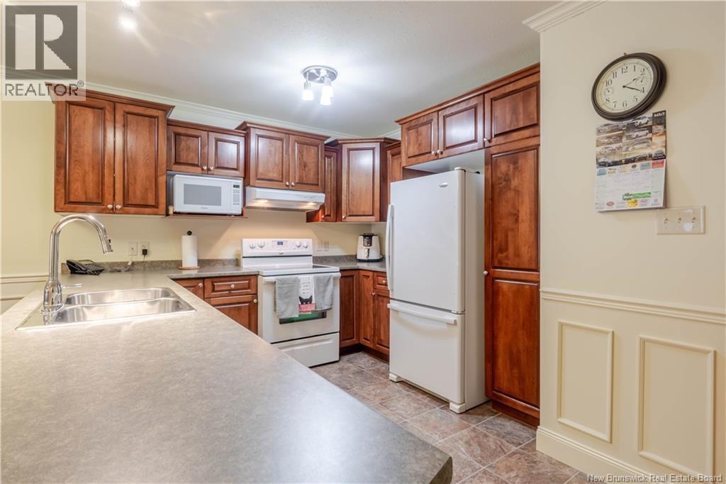 47 Ridgeline Crescent, Fredericton, New Brunswick  E3C 0E9 - Photo 6 - NB134934