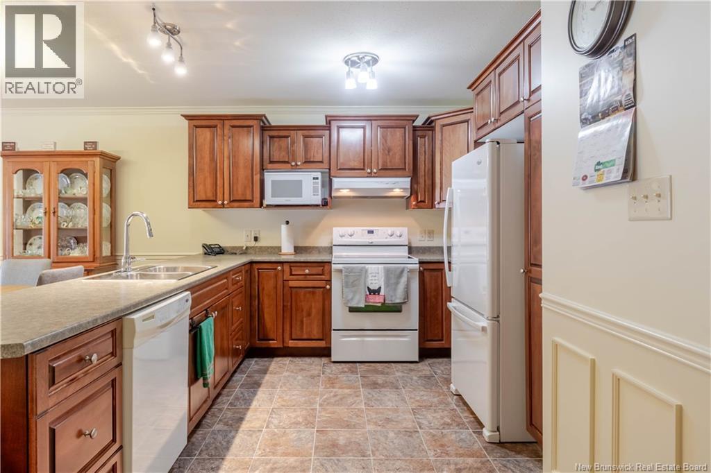 47 Ridgeline Crescent, Fredericton, New Brunswick  E3C 0E9 - Photo 7 - NB134934