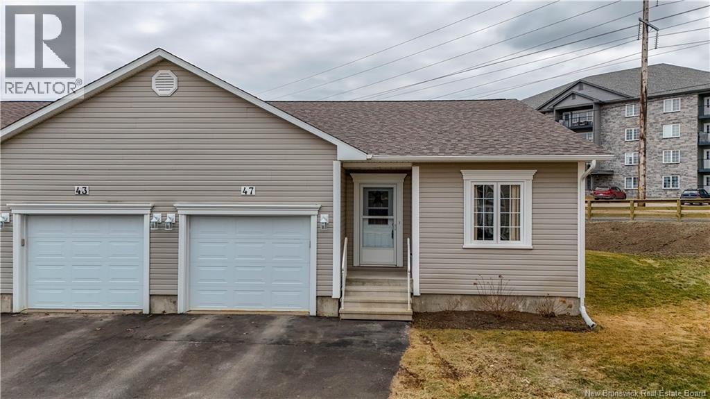 47 Ridgeline Crescent, Fredericton, New Brunswick  E3C 0E9 - Photo 2 - NB134934