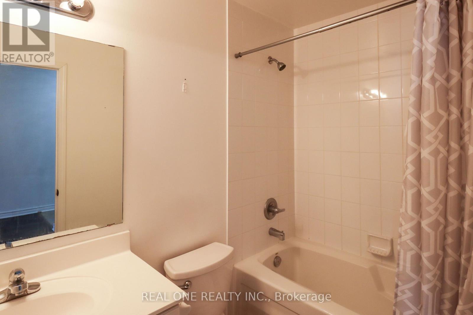 412 - 388 Prince Of Wales Drive, Mississauga (City Centre), Ontario  L5B 0A1 - Photo 16 - W12933770