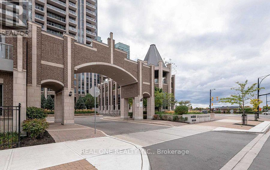 412 - 388 Prince Of Wales Drive, Mississauga (City Centre), Ontario  L5B 0A1 - Photo 2 - W12933770