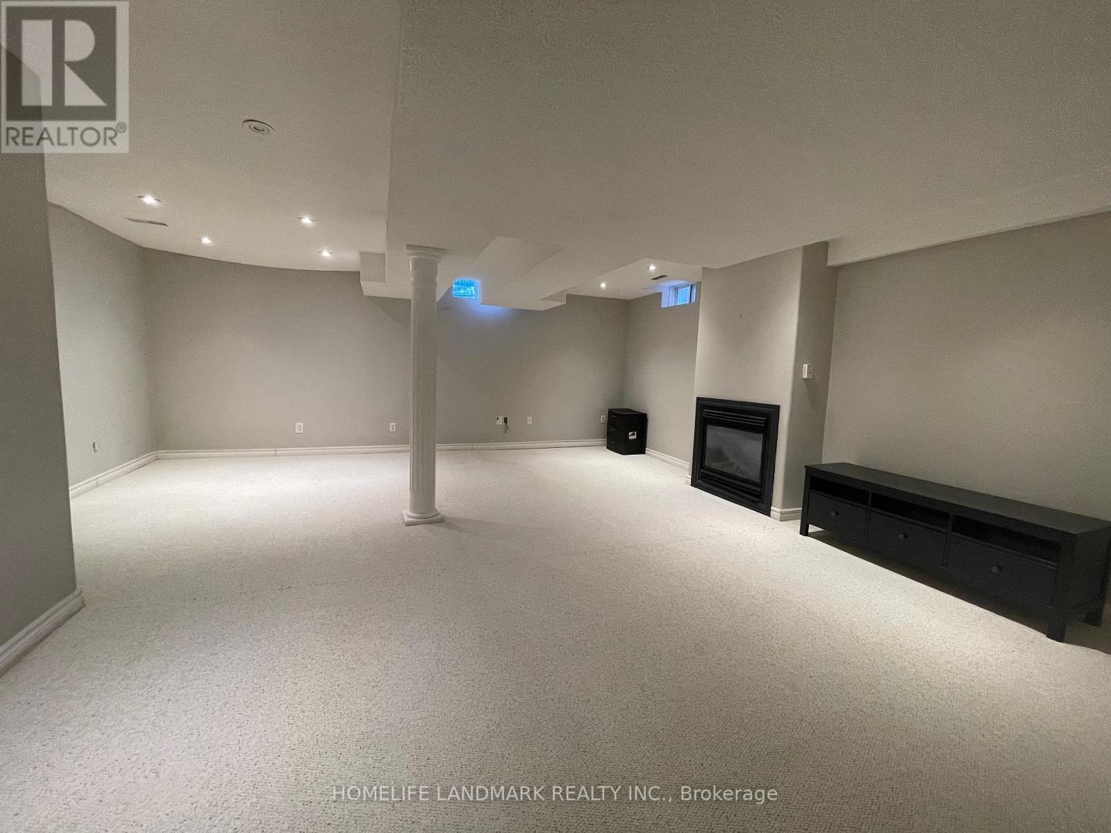 2066 Shady Glen Road, Oakville (Wm Westmount), Ontario  L6M 3P1 - Photo 16 - W12933772